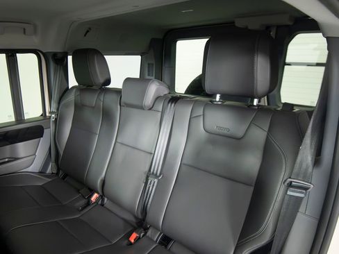 Used 2024 INEOS Grenadier AWD/4WD image 38