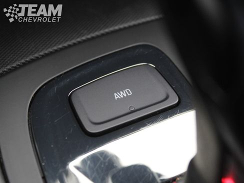 Certified 2022 Chevrolet Equinox RS w/ LPO, Floor Liner Package image 20