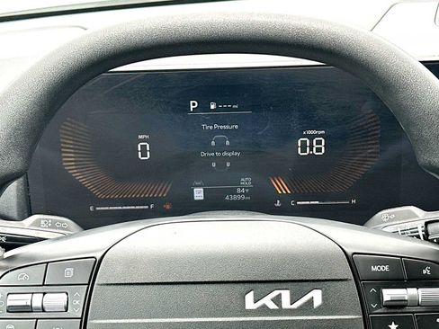 Used 2025 Kia K4 FWD image 20