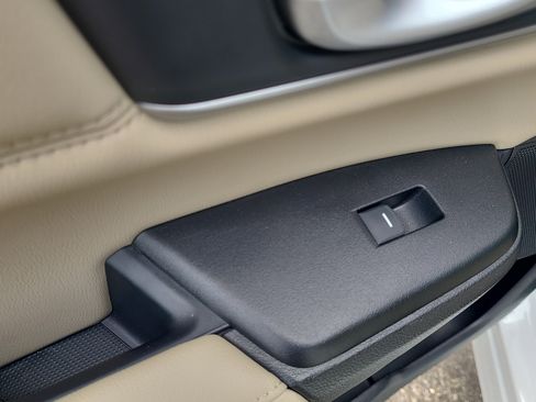 Used 2020 Honda CR-V EX-L image 12