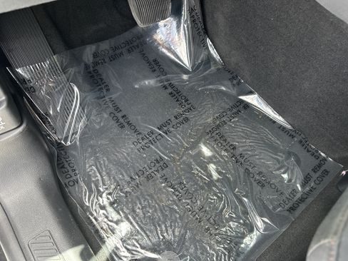 Used 2026 Ford Explorer Active RWD image 17