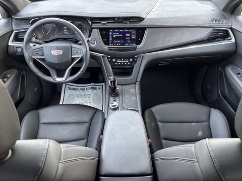 Used 2024 Cadillac XT6 Luxury w/ LPO, Floor Liner Package image 31