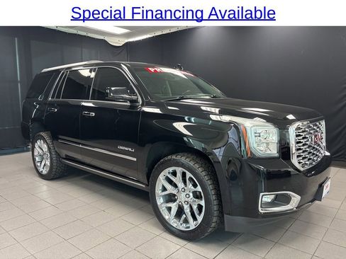 Used 2020 GMC Yukon Denali w/ Denali Premium Package AWD/4WD image 1