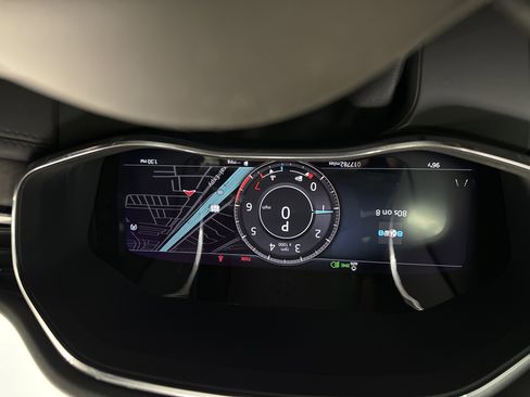 Used 2021 Jaguar F-PACE S image 22