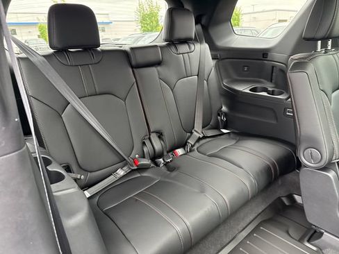 Used 2026 Honda Pilot TrailSport image 12