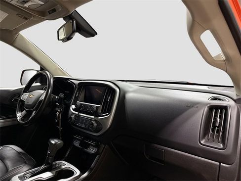 Used 2020 Chevrolet Colorado ZR2 image 30