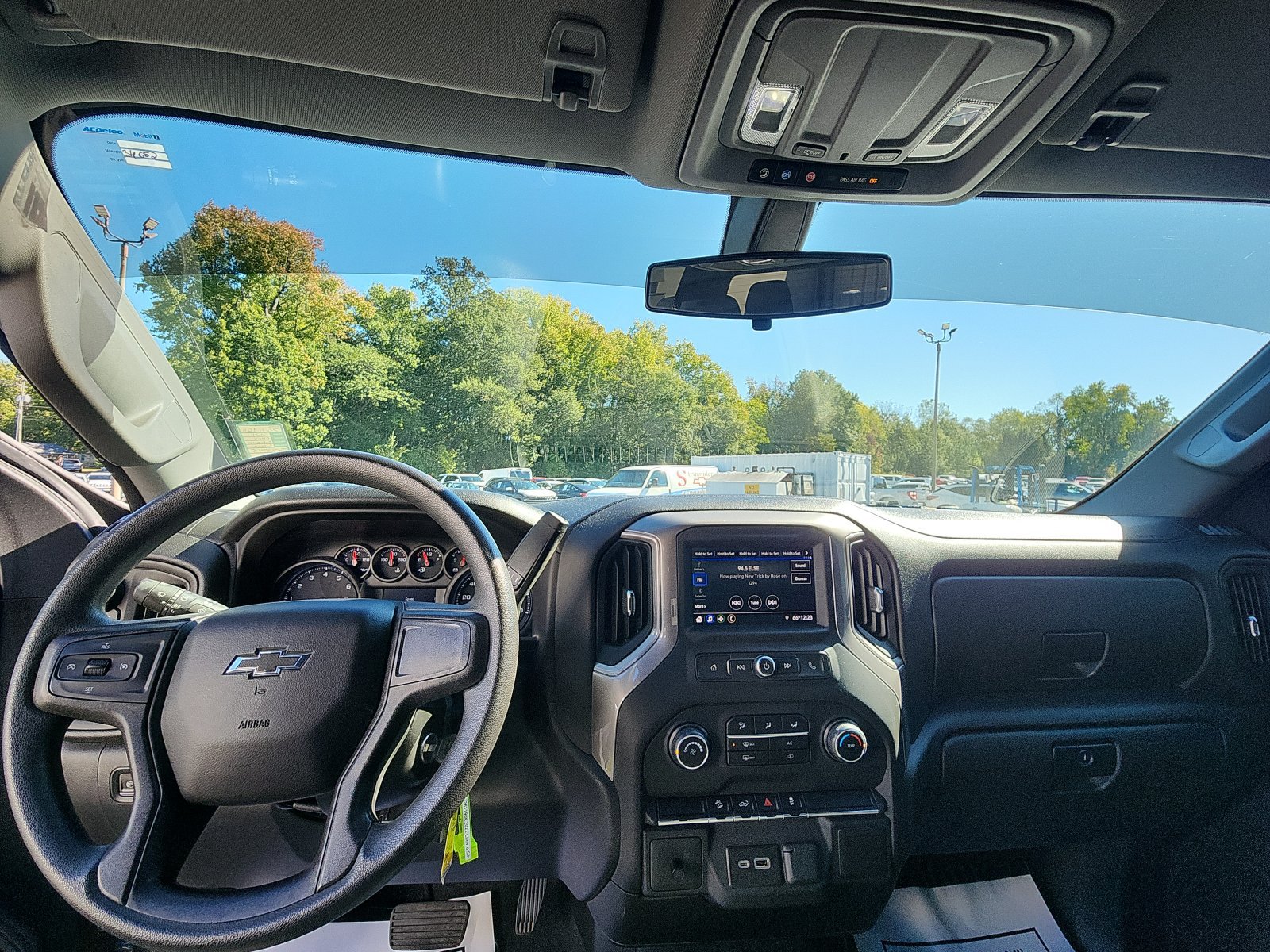 Used 2021 Chevrolet Silverado 1500 Custom Trail Boss AWD/4WD image 20