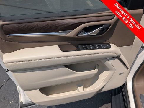 Used 2022 GMC Yukon Denali w/ Max Trailering Package AWD/4WD image 15