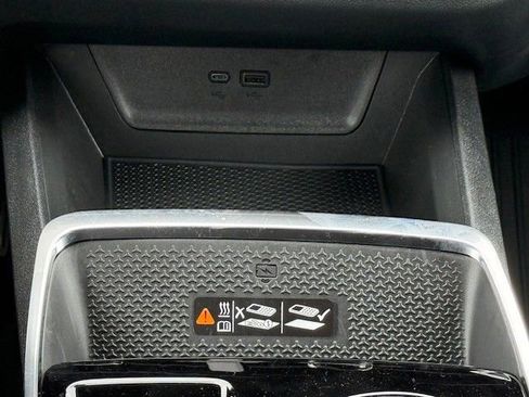 New 2026 Chevrolet Equinox LT w/ Convenience Package II image 24