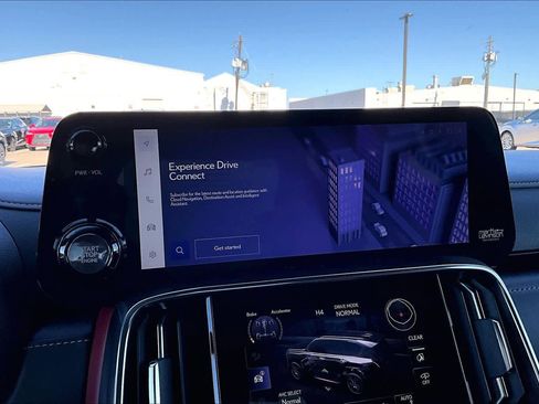 Used 2024 Lexus LX 600 F Sport image 33