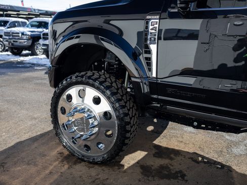 Used 2025 Ford F450 King Ranch w/ Chrome Package image 18