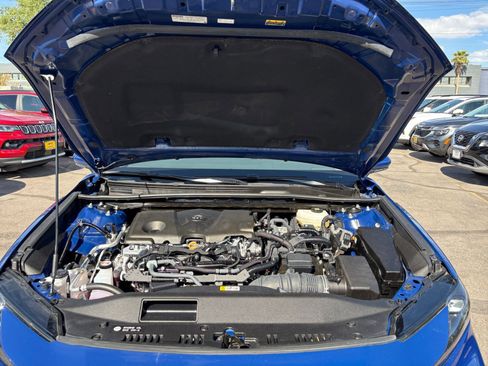 Used 2025 Toyota Camry LE FWD image 31