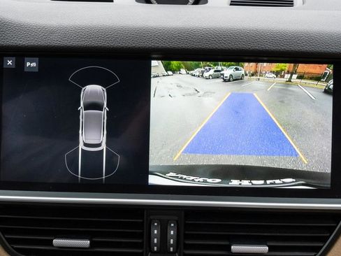 Used 2019 Porsche Cayenne AWD/4WD image 21