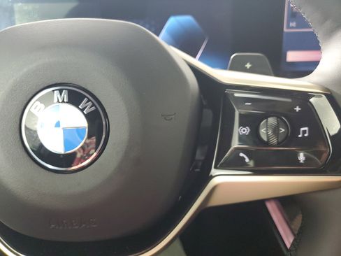 Certified 2025 BMW X3 xDrive30i w/ Premium Package image 14