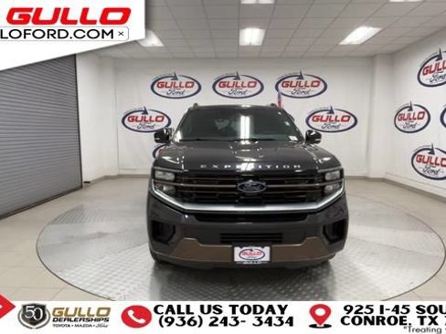 Used 2026 Ford Expedition King Ranch AWD/4WD image 3