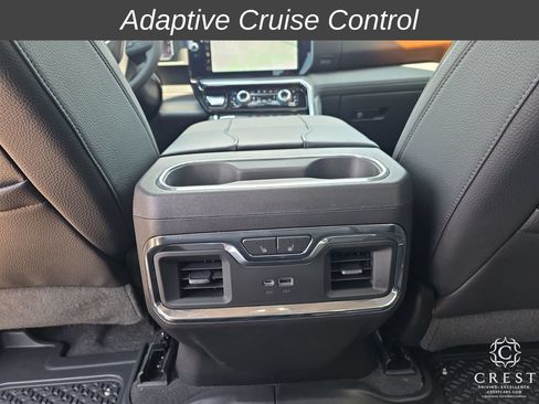 Used 2023 GMC Sierra 1500 Denali w/ Denali Reserve Package AWD/4WD image 28