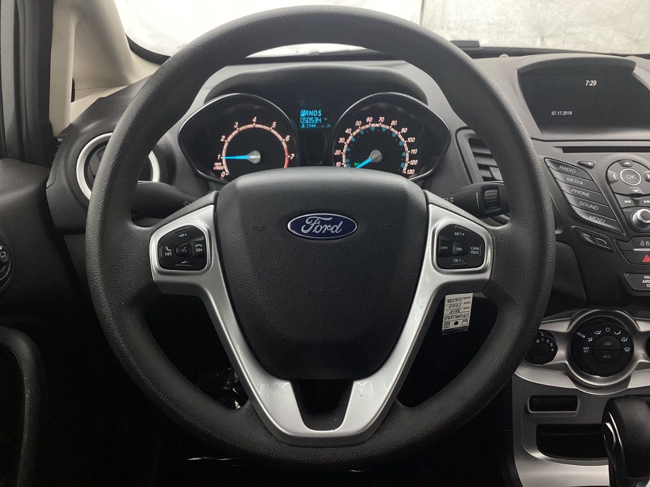 Used 2019 Ford Fiesta SE FWD image 30