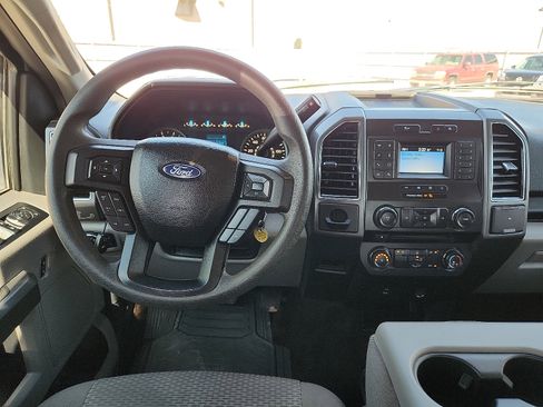 Used 2018 Ford F150 XLT image 10