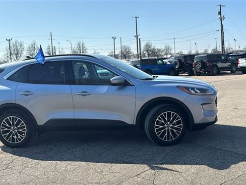 Certified 2022 Ford Escape SEL w/ Technology Package image 2