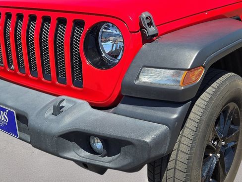 Used 2020 Jeep Wrangler Unlimited Sport AWD/4WD image 9