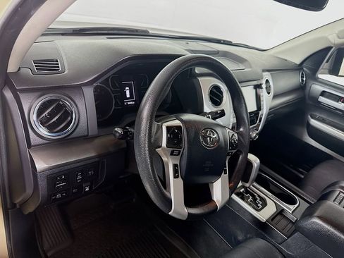 Used 2020 Toyota Tundra SR5 w/ TRD Off-Road Package AWD/4WD image 10