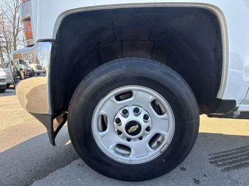 Used 2019 Chevrolet Silverado 2500 W/T w/ WT Convenience Package image 10