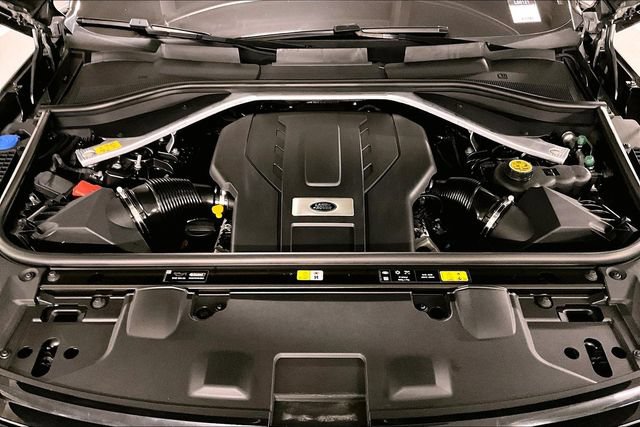 Certified 2023 Land Rover Range Rover SE AWD/4WD image 9