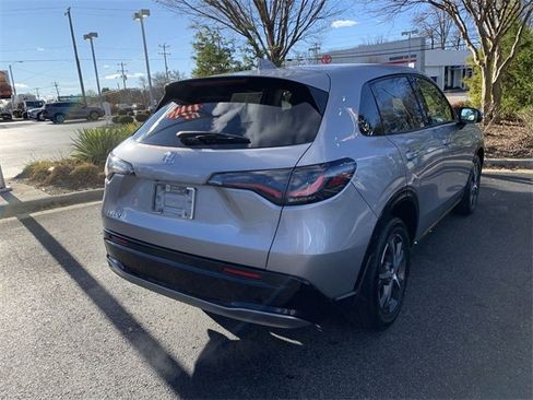 Used 2023 Honda HR-V EX-L image 8