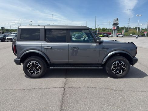 Used 2023 Ford Bronco Outer Banks AWD/4WD image 6