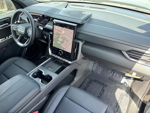 New 2027 GMC Acadia Elevation w/ Elevation Premium Package FWD image 29