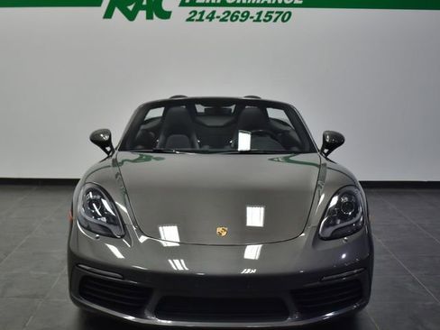 Used 2017 Porsche 718 Boxster S image 3