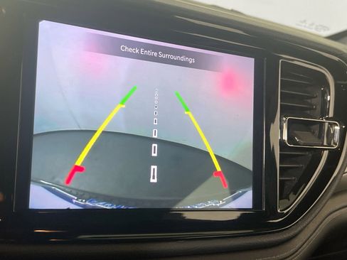 Used 2022 Dodge Durango GT image 13