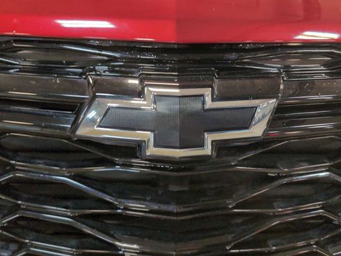 Used 2024 Chevrolet Equinox RS image 29