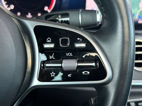 Used 2020 Mercedes-Benz E 350 Sedan image 26