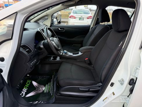 Used 2015 Nissan Leaf S w/ Charge Package image 18