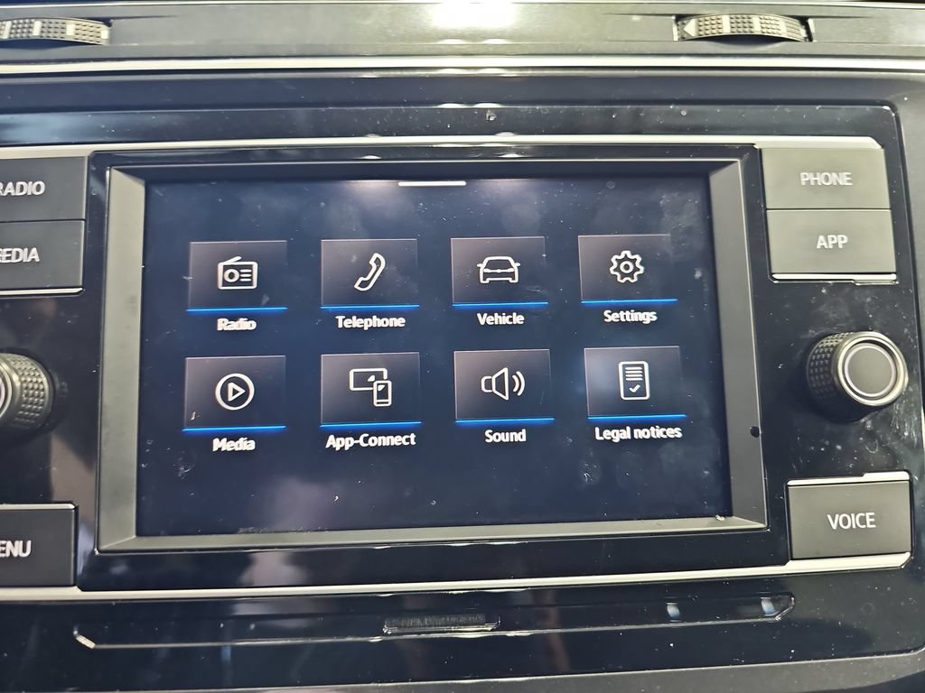 Used 2022 Volkswagen Tiguan S AWD/4WD image 40