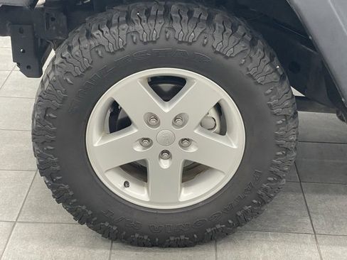 Used 2018 Jeep Wrangler Unlimited Sport S image 5