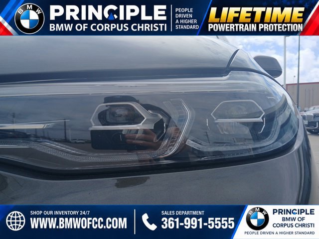 Used 2020 BMW X7 xDrive40i w/ Premium Package AWD/4WD image 5