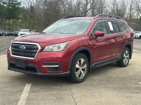 Used 2019 Subaru Ascent Premium image 1