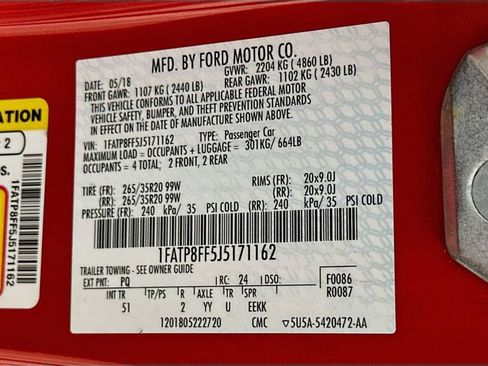 Used 2018 Ford Mustang GT Premium w/ Equipment Group 401A RWD image 38