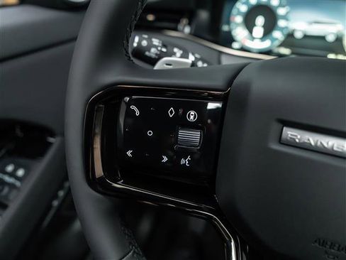 New 2026 Land Rover Range Rover Evoque S image 20