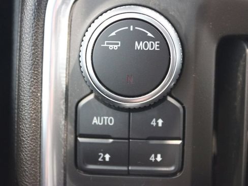 Used 2021 GMC Sierra 1500 Denali w/ Driver Alert Package II AWD/4WD image 17