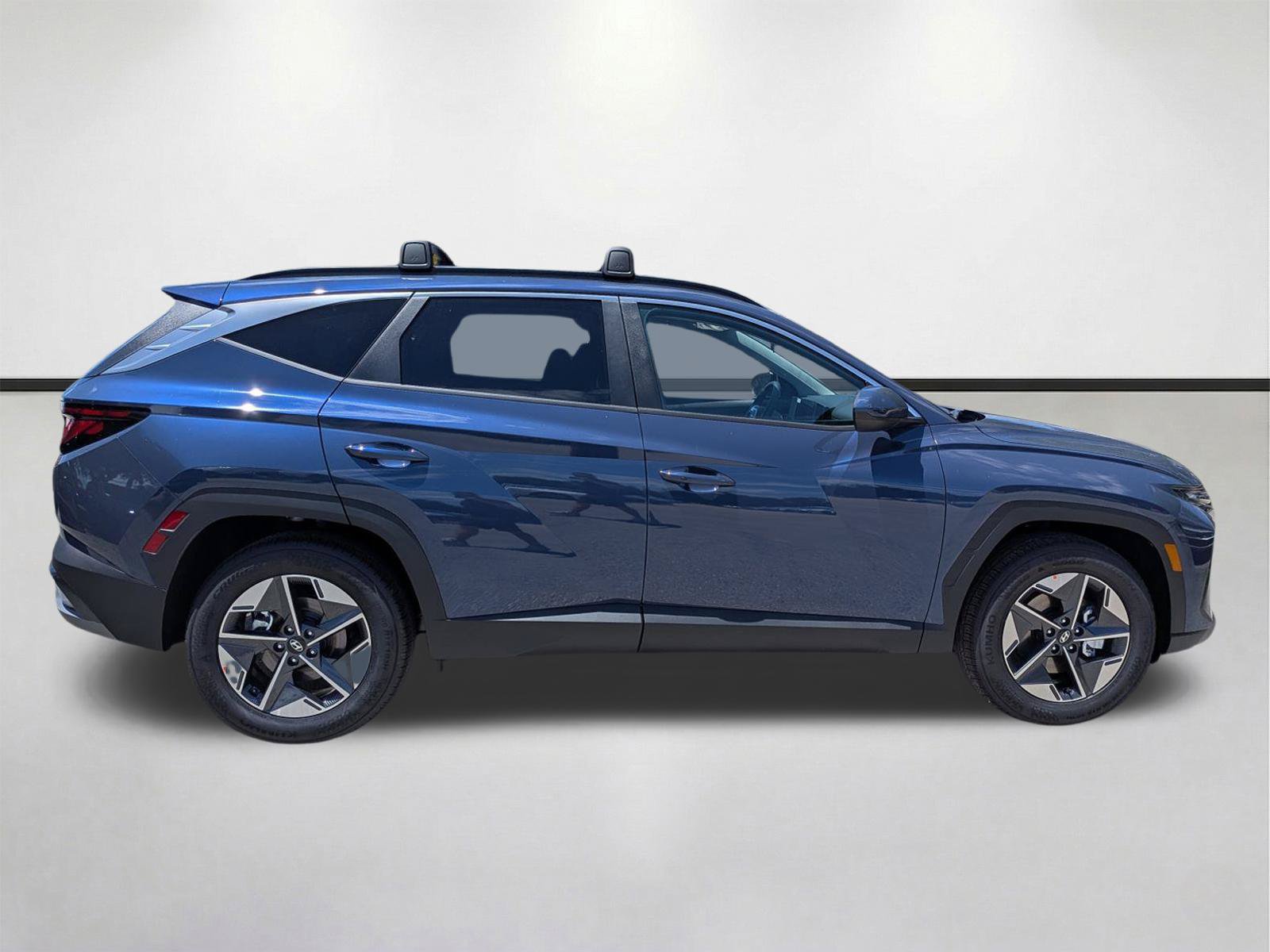 New 2026 Hyundai Tucson SEL w/ Tow & Go Package FWD image 3