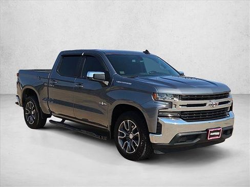 Used 2021 Chevrolet Silverado 1500 LT RWD image 3