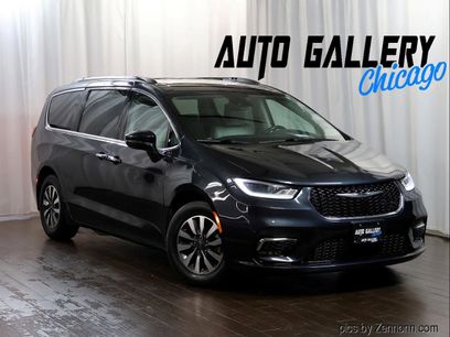 Used 2019 Chrysler Pacifica Touring-L