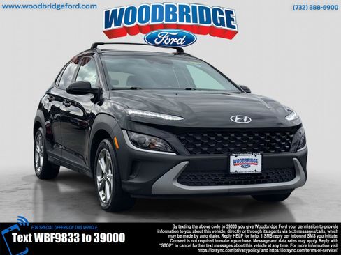 Used 2023 Hyundai Kona SEL image 1