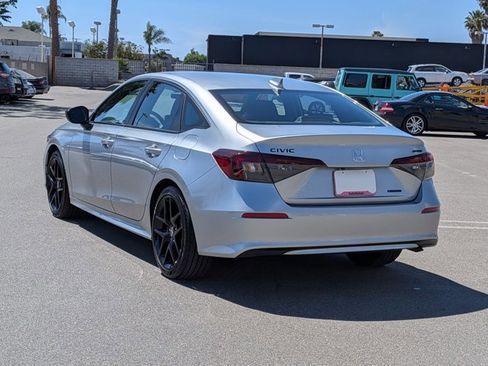 Used 2026 Honda Civic FWD Hybrid Sedan image 8