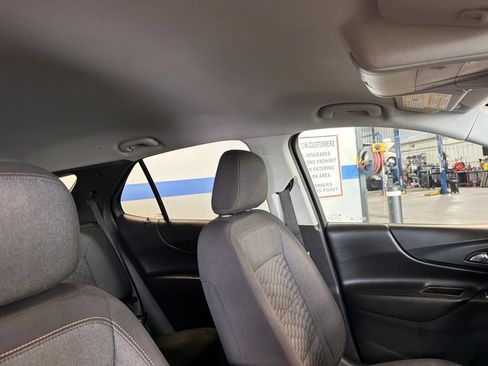 Used 2021 Chevrolet Equinox LT AWD/4WD image 33