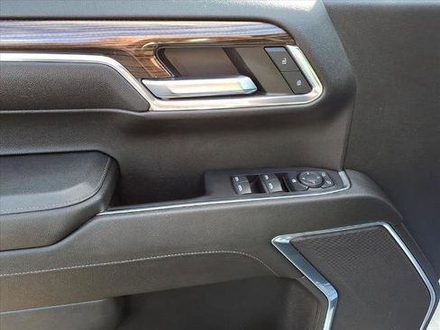 Used 2023 Chevrolet Silverado 1500 LT image 12