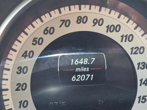 Used 2016 Mercedes-Benz E 400 Coupe image 5